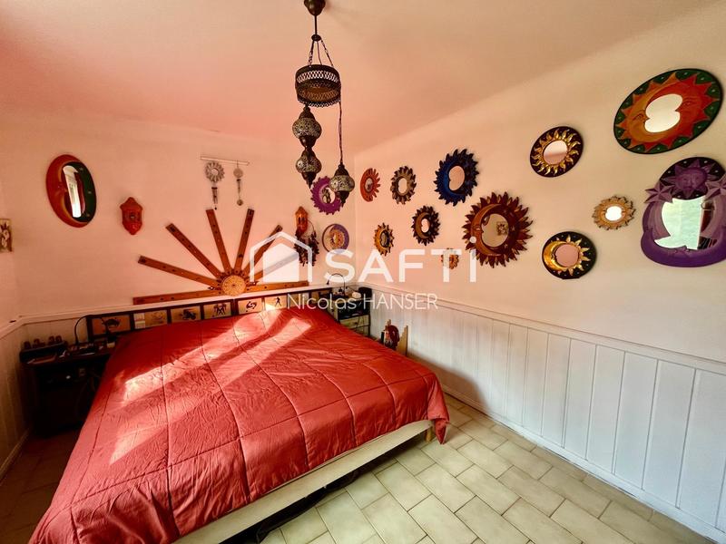 Maison - 254 m² - 13 pièces