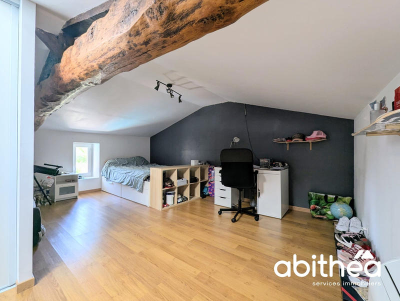 Maison - 190 m² - 4 pièces