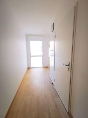 Appartement - 79 m² - 3 pièces