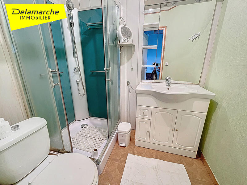 Maison - 240 m² - 11 pièces