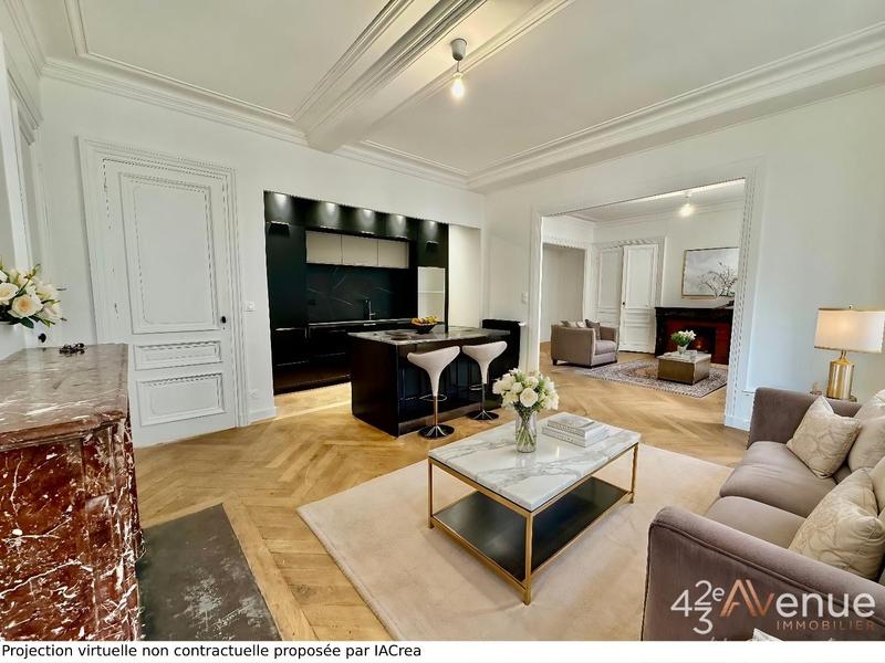 Appartement - 155 m² - 6 pièces