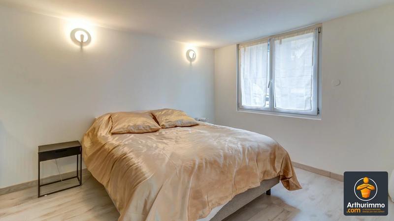 Appartement - 160 m² - 5 pièces