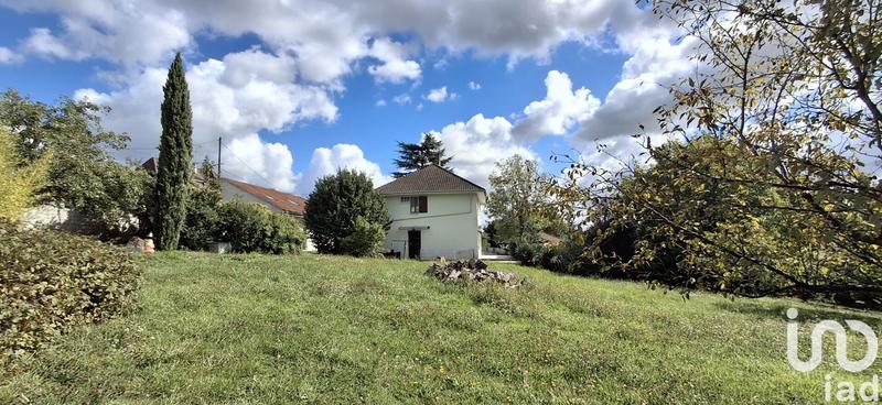 Maison - 196 m² - 2 pièces