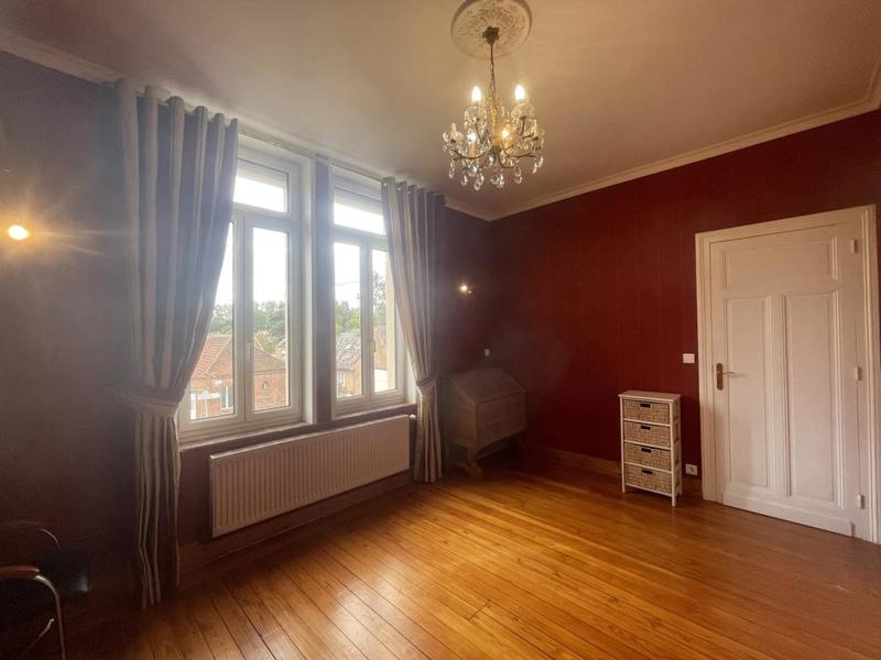 Maison de maîtres - 337 m² - 12 pièces