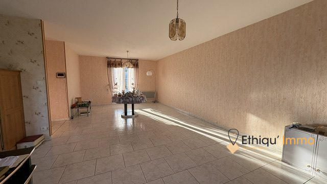 Maison - 90 m² - 4 pièces