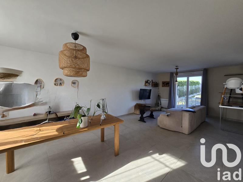 Maison - 93 m² - 5 pièces