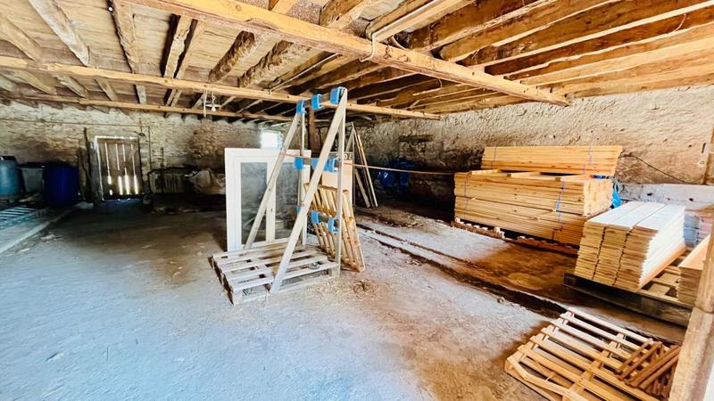 Corps de ferme - 340 m² - 7 pièces