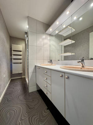 Maison - 105 m² - 4 pièces