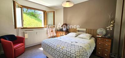 Appartement - 94 m² - 5 pièces