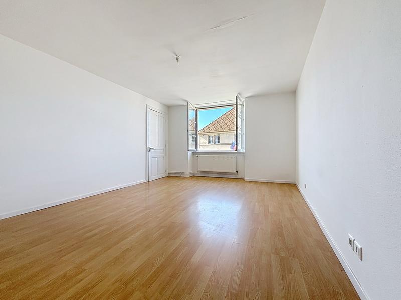 Maison - 137 m² - 5 pièces
