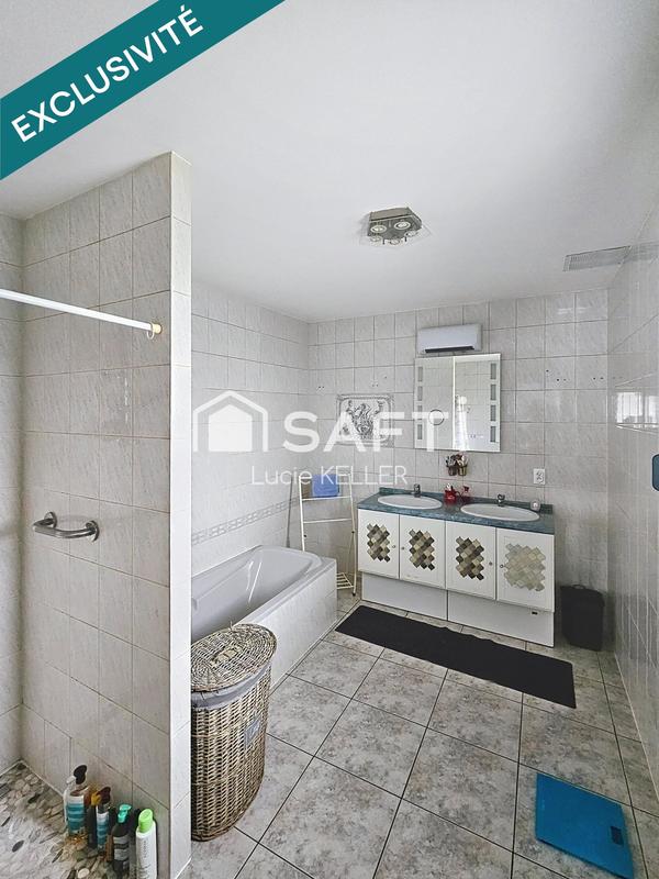 Maison - 199 m² - 6 pièces