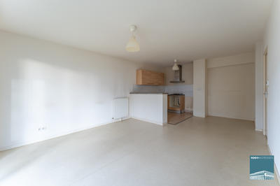 Appartement - 80 m² - 4 pièces