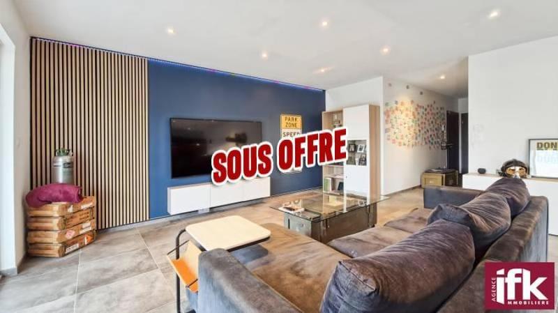 Appartement - 90 m² - 3 pièces