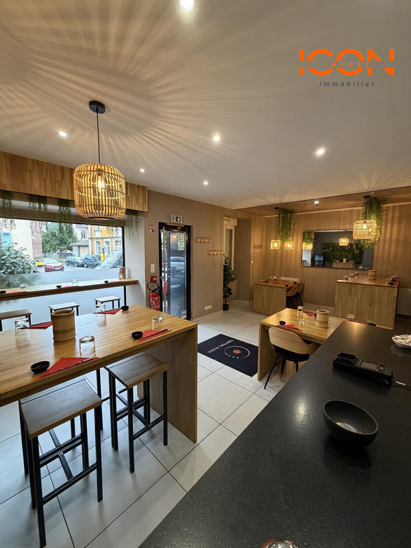 Local d'activités - 110 m² - 1 pièce