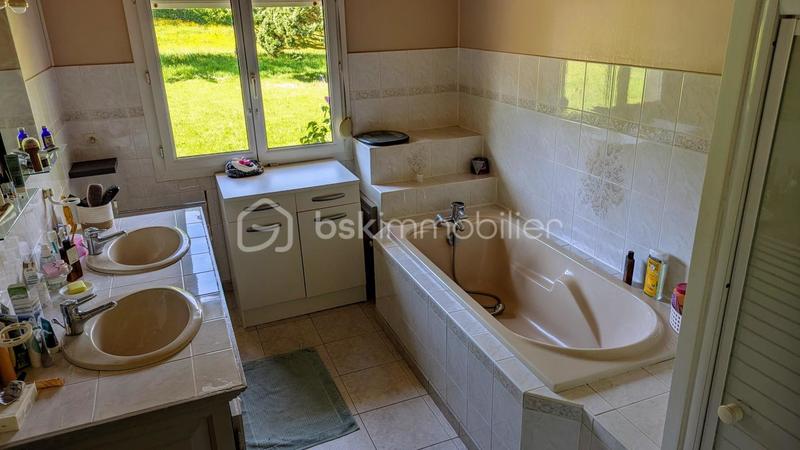 Longère - 192 m² - 9 pièces