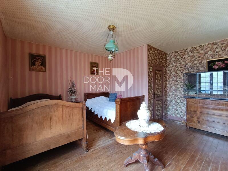 Maison - 612 m² - 11 pièces