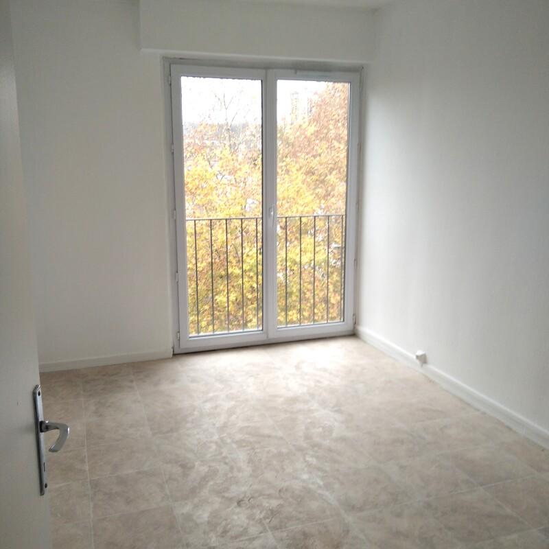 Appartement - 87 m² - 5 pièces