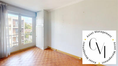 Appartement - 99 m² - 4 pièces