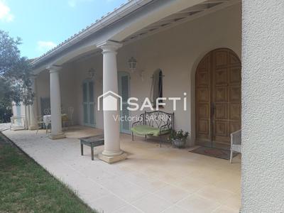 Maison - 182 m² - 6 pièces