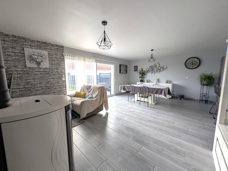 Maison - 94 m² - 4 pièces