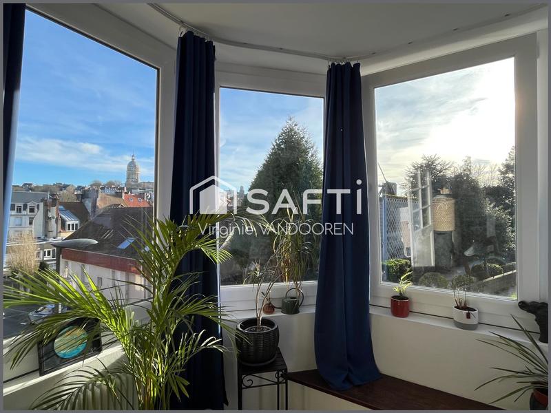 Maison - 98 m² - 5 pièces