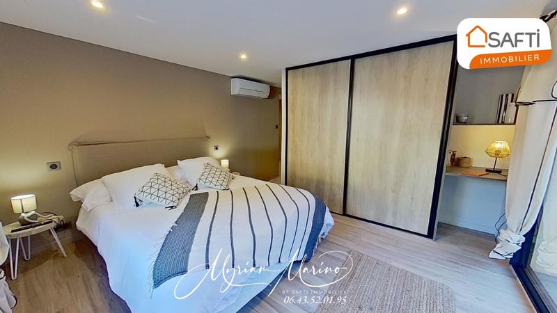 Villa - 180 m² - 8 pièces