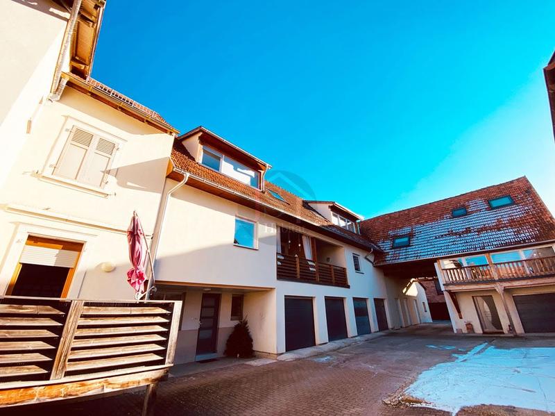 Appartement - 82 m² - 3 pièces