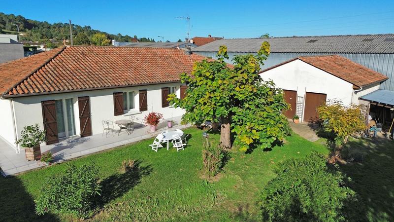 Maison - 166 m² - 4 pièces