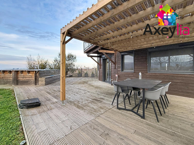 Maison - 125 m² - 6 pièces