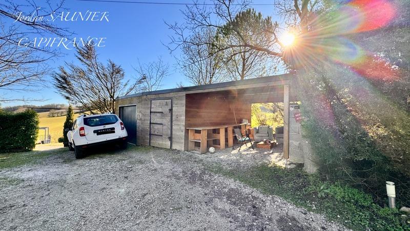 Propriété - 407 m² - 10 pièces