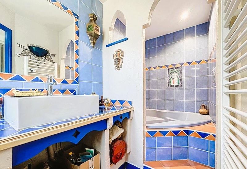 Maison - 90 m² - 5 pièces