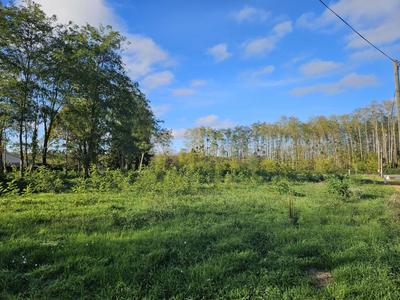 Terrain constructible - 605 m²