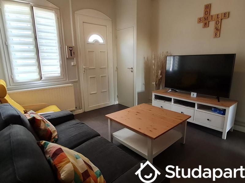 Chambre - 10 m² - 1 pièce