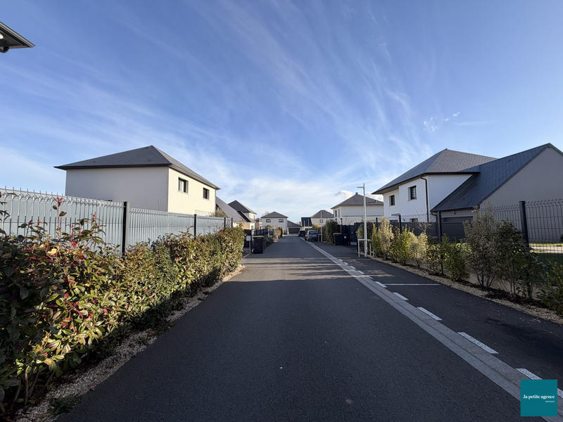 Maison traditionnelle - 130 m² - 7 pièces