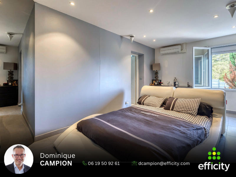 Maison - 197 m² - 7 pièces