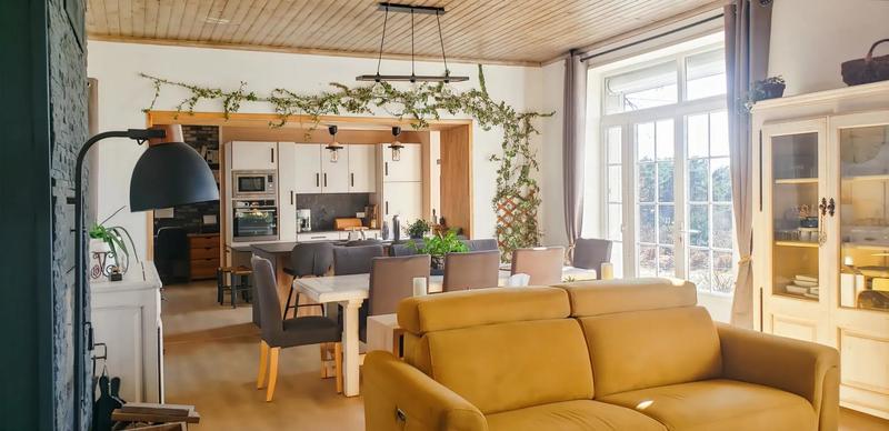 Maison - 180 m² - 6 pièces