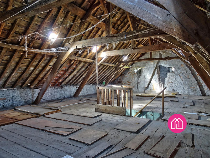 Maison - 97 m² - 5 pièces