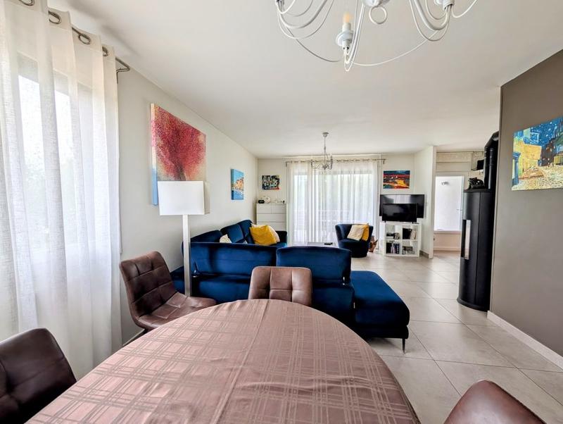 Maison - 152 m² - 6 pièces