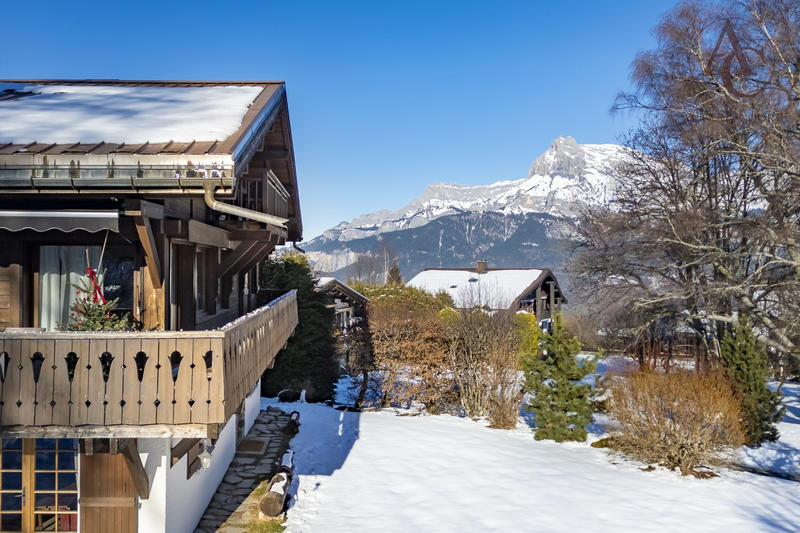 Châlet - 192 m² - 8 pièces