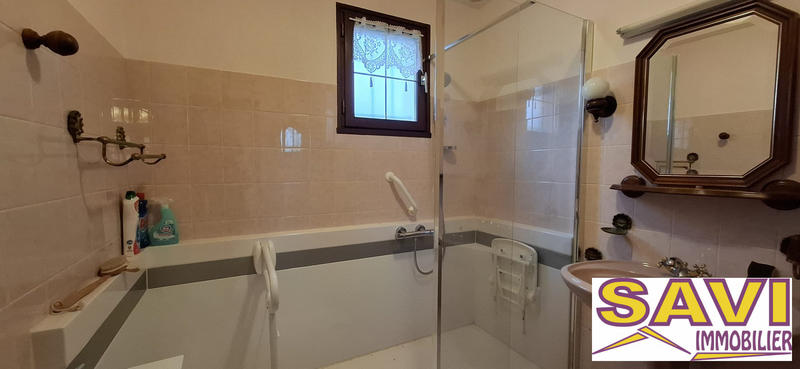 Maison - 146 m² - 6 pièces