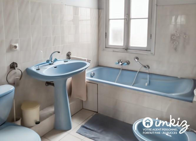 Maison - 296 m² - 13 pièces