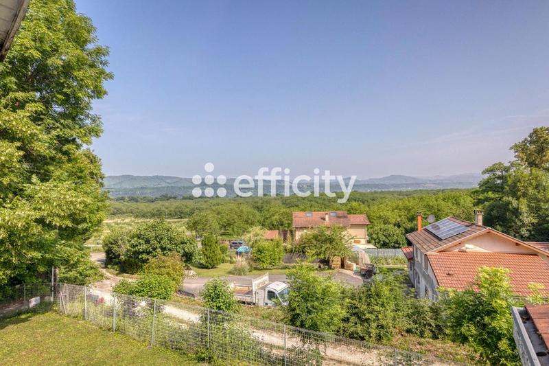 Maison - 141 m² - 6 pièces