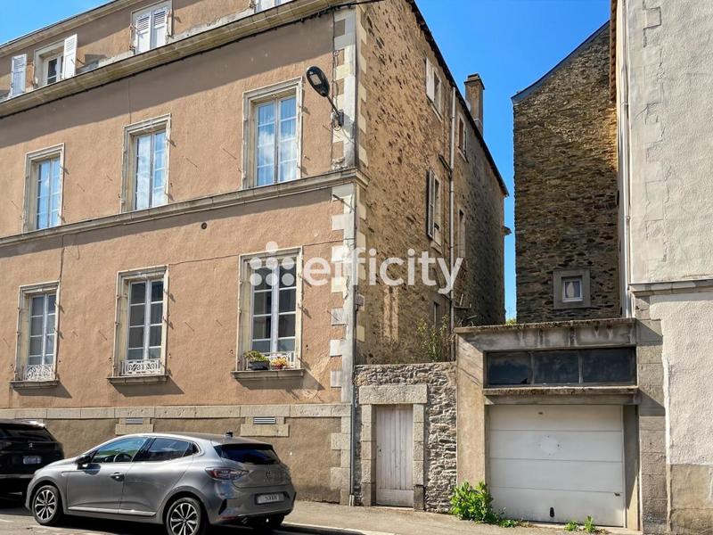 Maison - 404 m² - 14 pièces