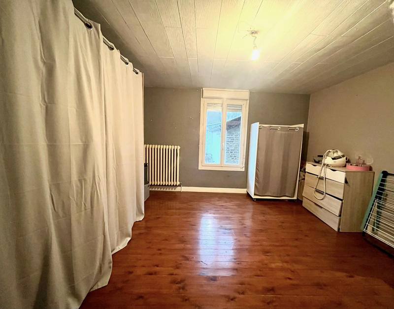 Maison - 150 m² - 7 pièces