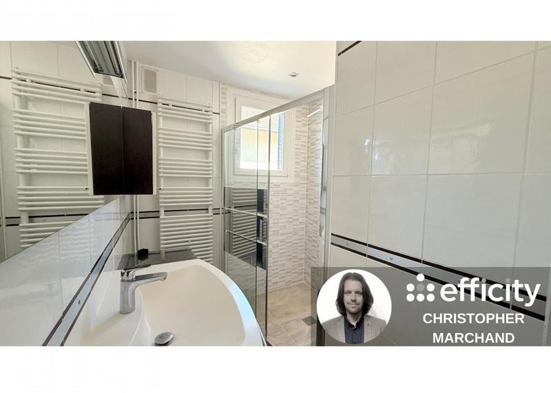 Maison - 198 m² - 8 pièces