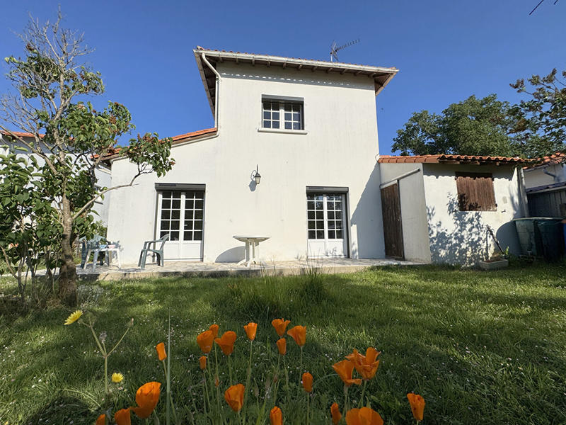 Maison - 100 m² - 4 pièces