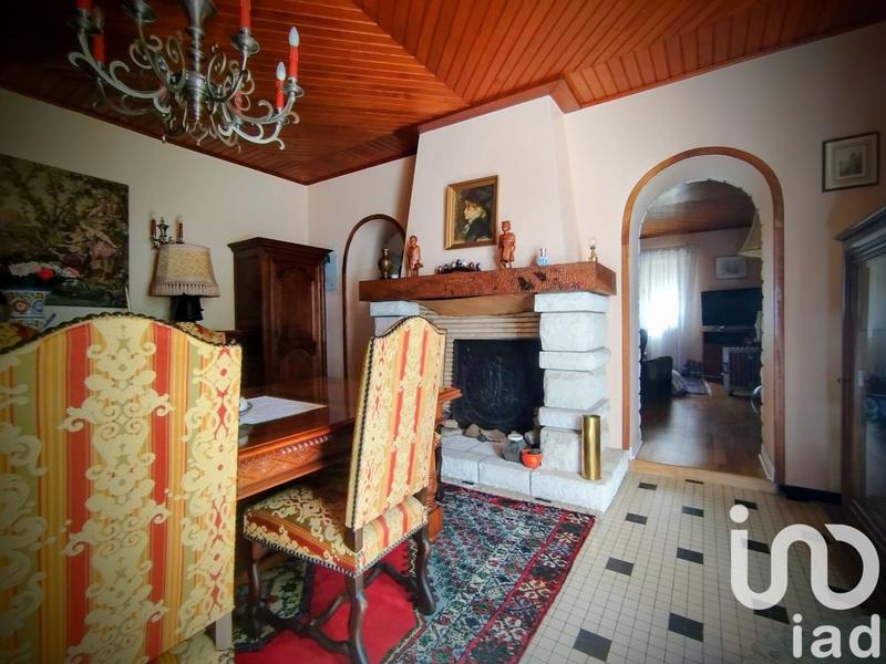 Maison - 204 m² - 5 pièces