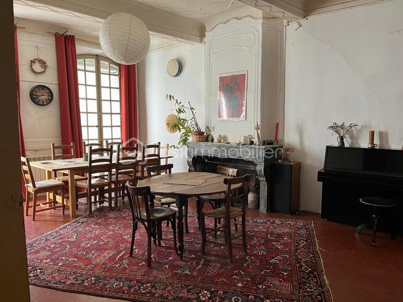 Maison ancienne - 383 m² - 12 pièces