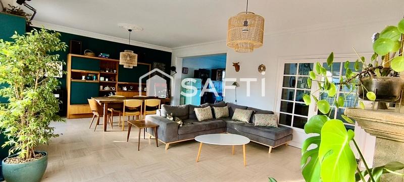 Maison - 172 m² - 8 pièces