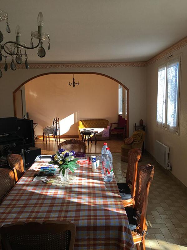 Maison - 95 m² - 4 pièces
